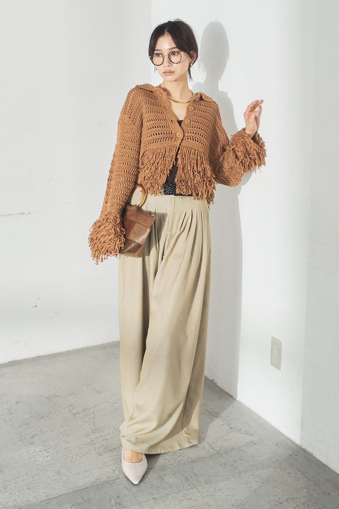 [SET]メッシュフリンジカーディガン+編みベルト付きウエストタックワイドパンツ(2set)