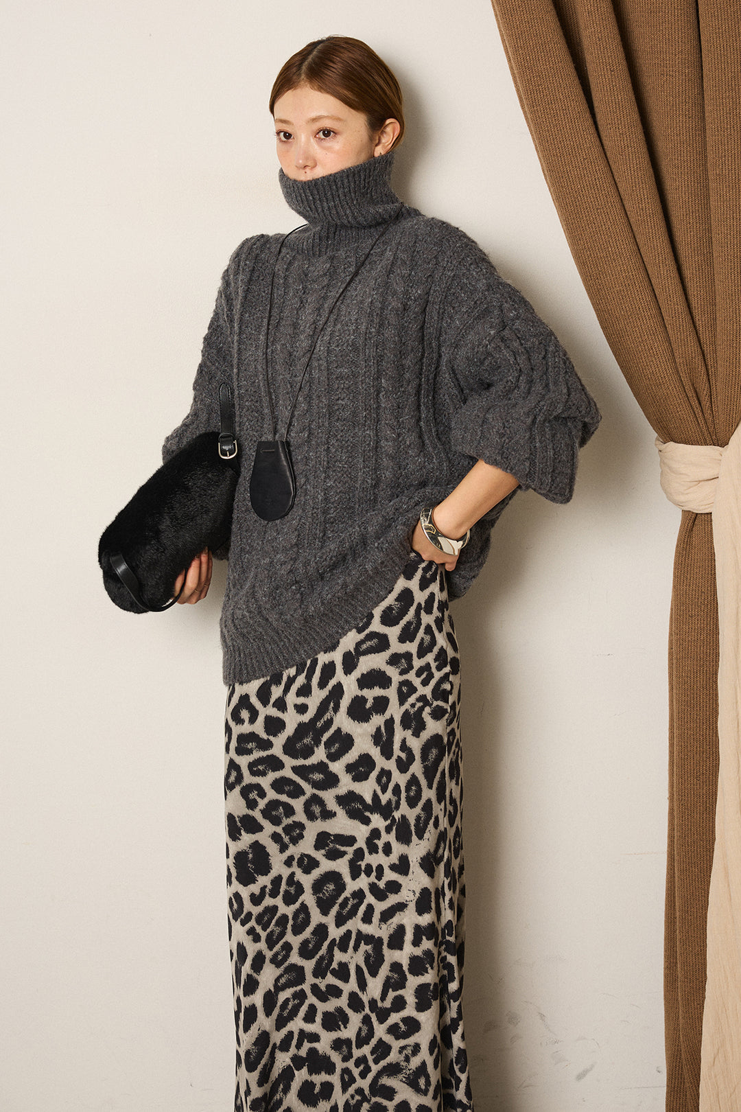 【即納】ハイネックオーバーシルエットニットトップス