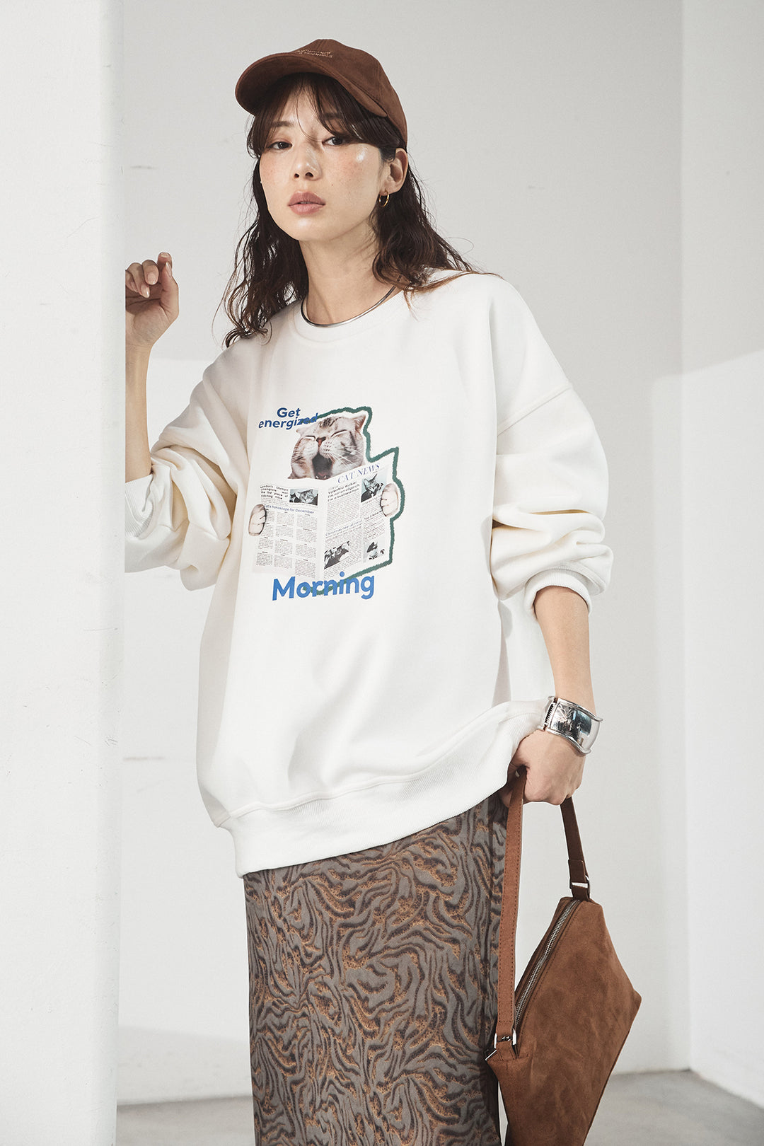 [SET]裏起毛モーニングキャットプリントスウェット+抽象柄ロングスカート(2set)