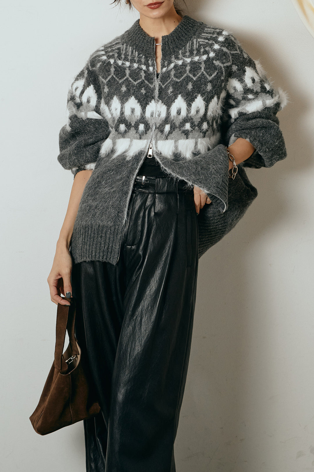 [SET]起毛ダブルジップパターンニットカーディガン+ベルト付きレザーライクタックパンツ(2set)