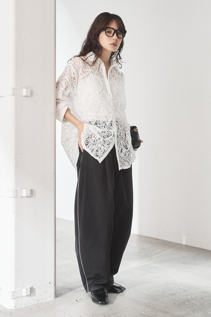 [SET]刺繍レースオーバーサイズシャツ+合繊ツイルパイピングタックカーブパンツ(2set)