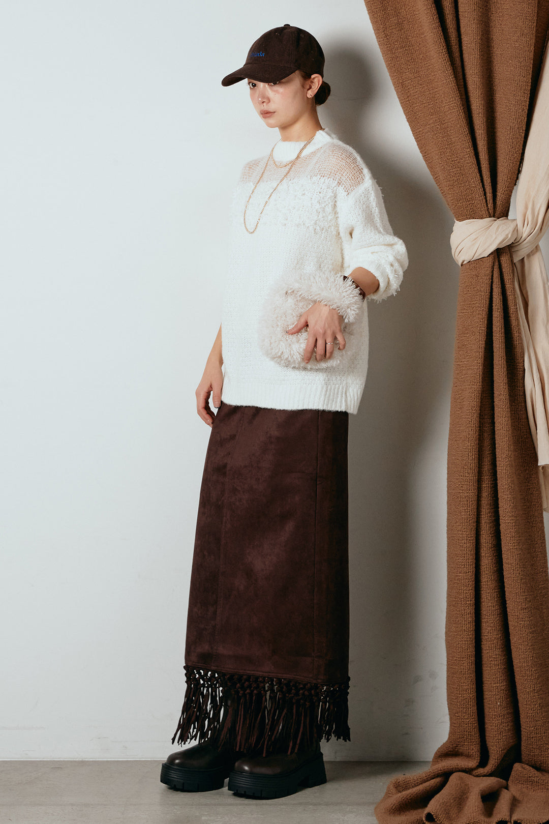 [SET]パターンランダム編みニットトップス+スウェードライク裾フリンジスカート(2set)