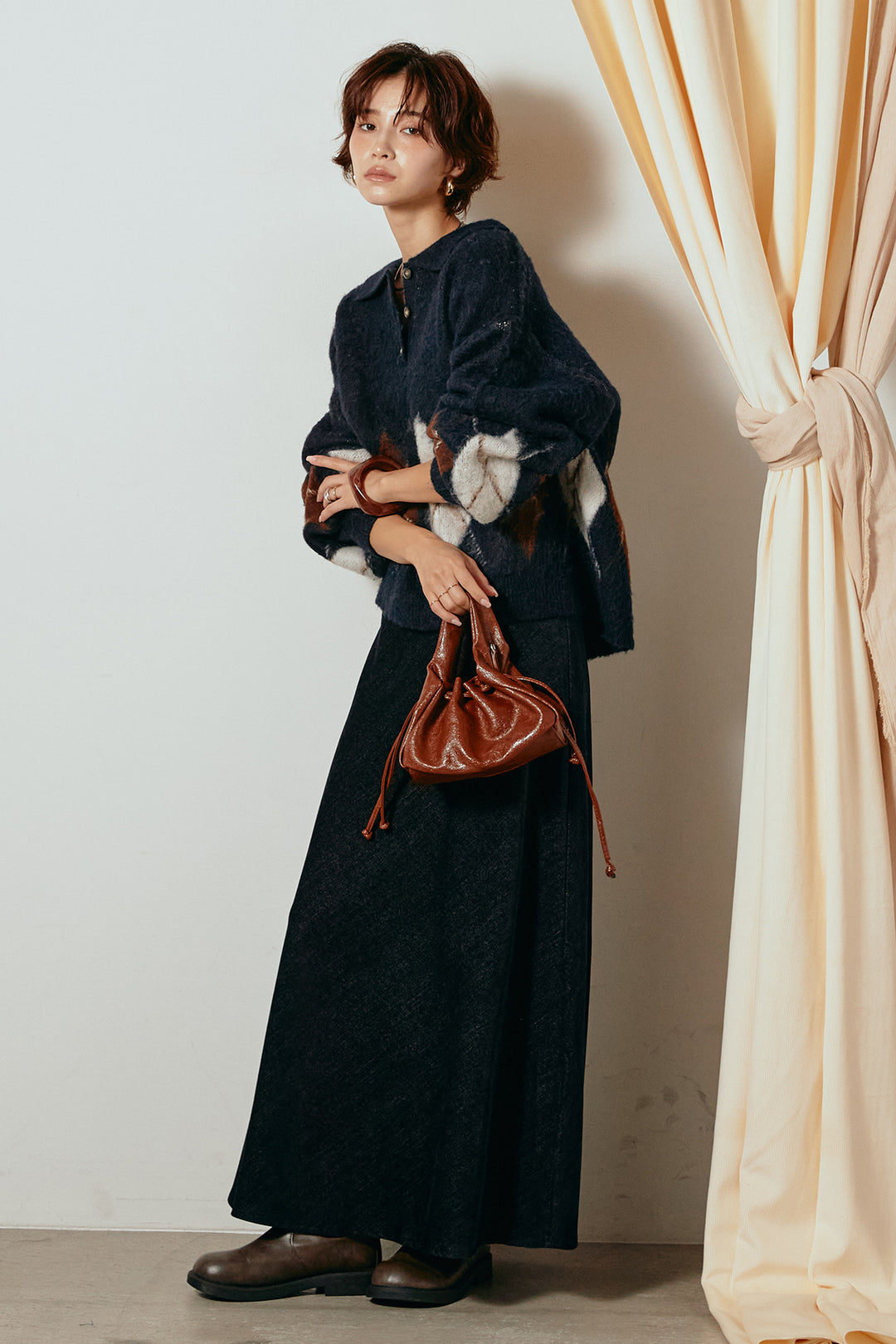 [SET]アーガイル柄ポロニットトップス+スウェードライクロングスカート(2set)