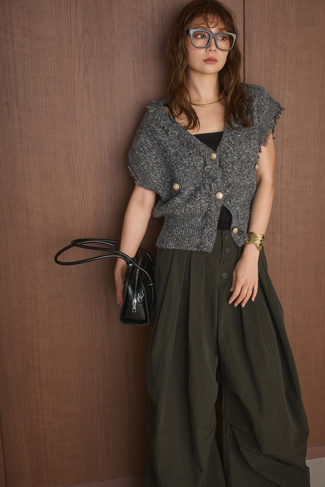 [SET]ツイード編みVネックフリンジニットベスト+ボタンデザインニーサイドタックパンツ(2set)