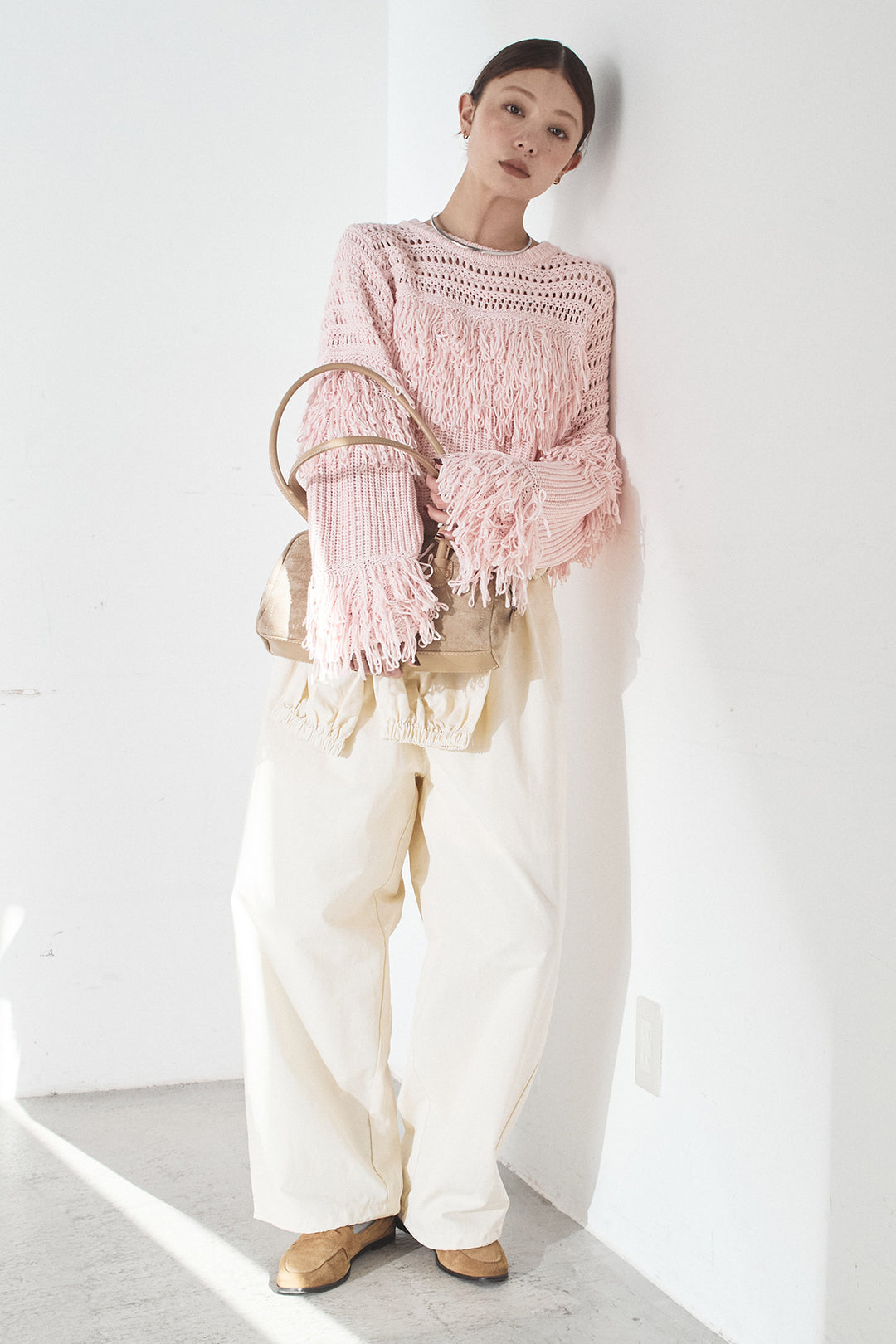 [SET]メッシュフリンジ切り替えプルオーバー+合繊ツイルスタンドウエスト巻きジョガーパンツ(2set)