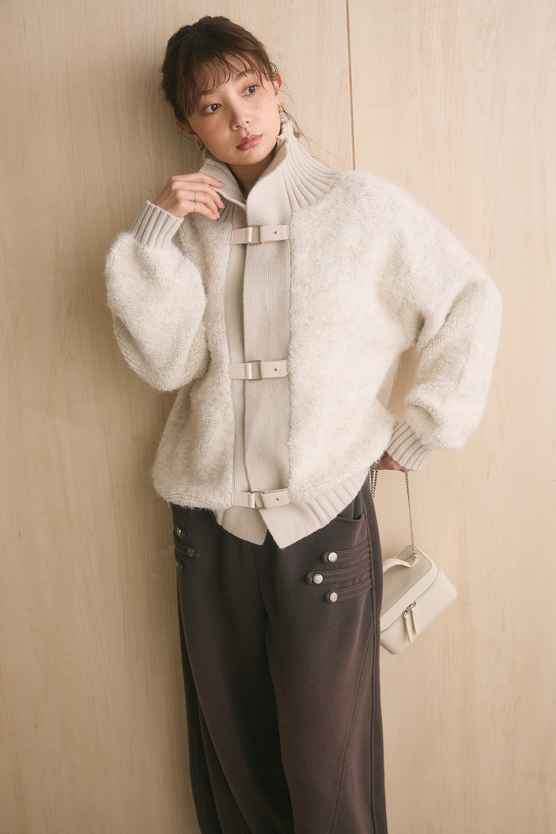 [SET]ブークレーハイネックニットジャケット+ナポレオンディテールカーブパンツ(2set)