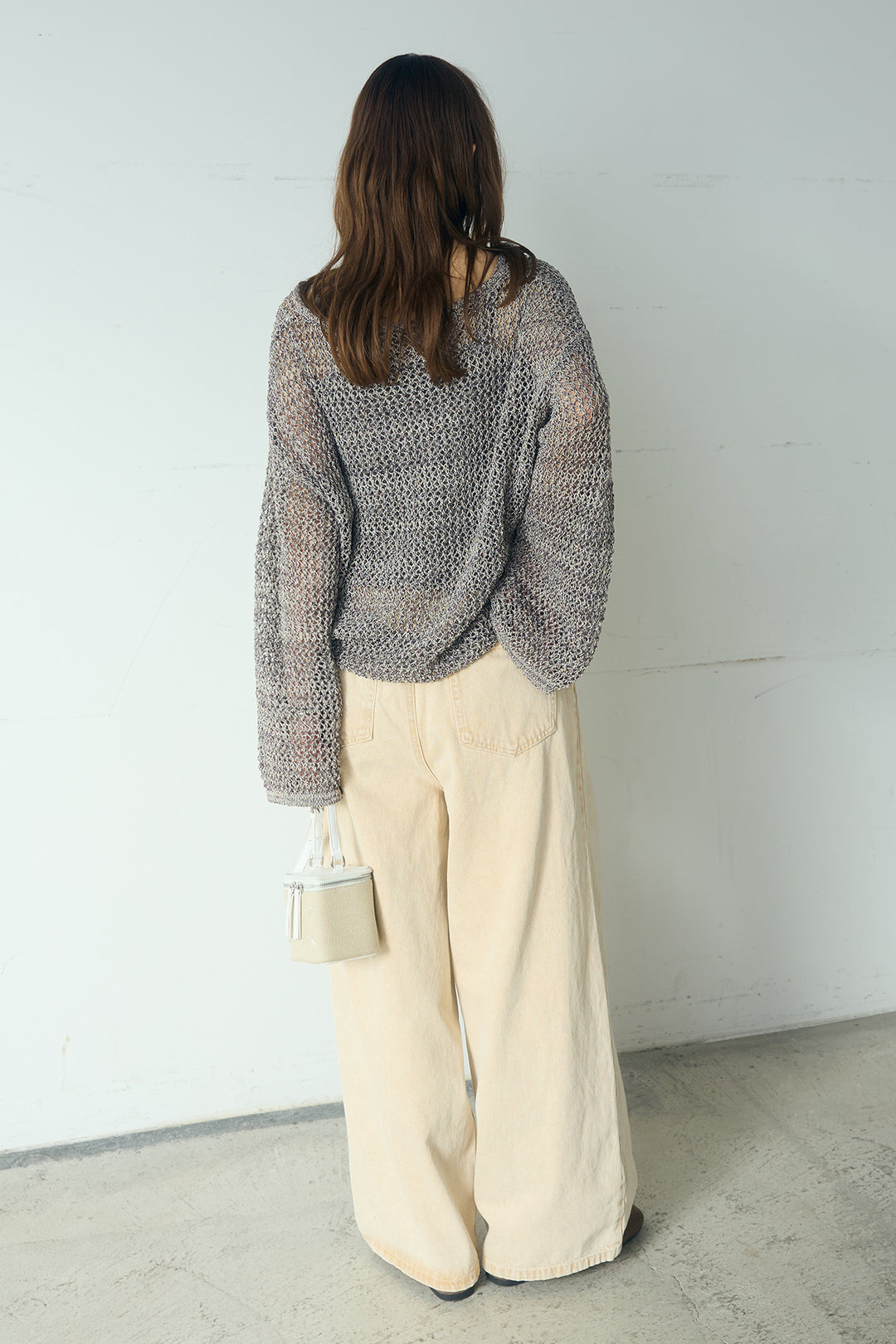 [SET]メッシュ編みビスチェセットVネックプルオーバー+カラーデニムタックカーブパンツ(2set)