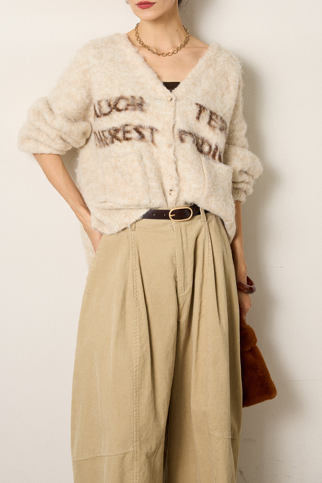 [SET]ウール混透かしロゴニットカーディガン+タック入りコーデュロイワイドパンツ(2set)