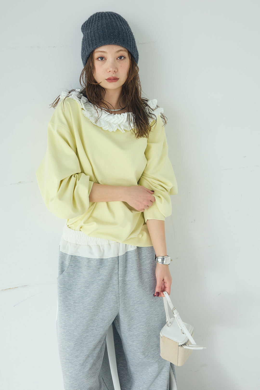 [SET]ネックギャザーフリルスウェット+異素材切り替えスウェットパンツ(2set)