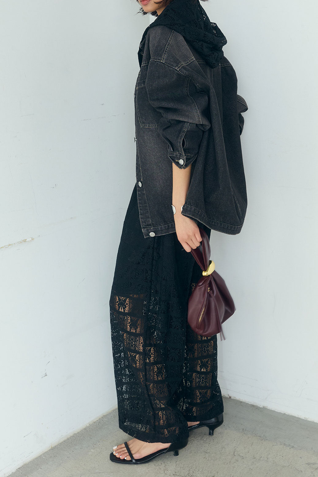 [SET]デニムオーバーサイズジャケット+パッチワークレースイージーパンツ+パッチワークレースショート丈フードシャツ(3set)