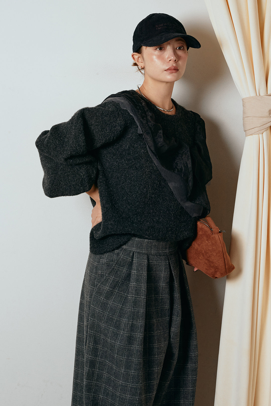 [SET]アシンメトリーフリルニットトップス+ウールライクチェックタックパンツ(2set)