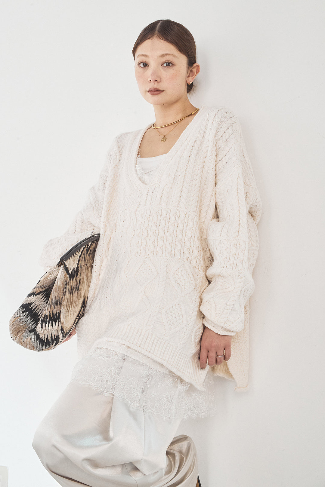 [SET]ケーブルVニットセーター+サテンタックワイドパンツ(2set)