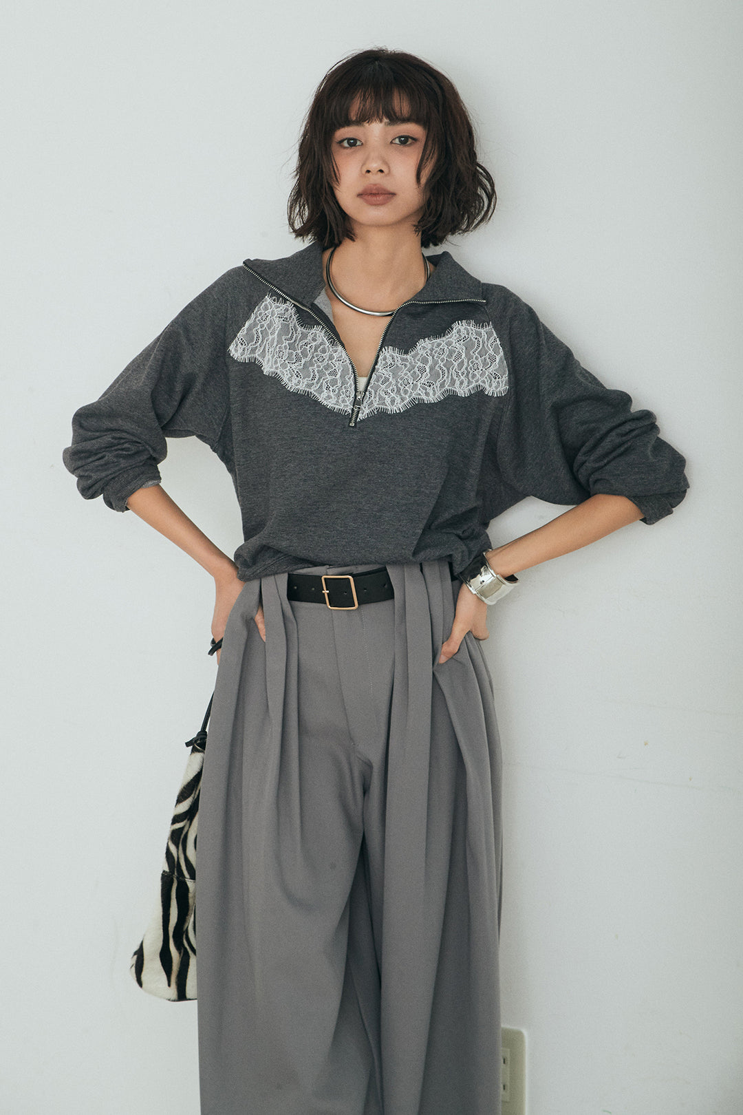 [SET]リバーレースハーフジップ裏毛スウェット+ベルト付きタックデザインハイウエストロングパンツ(2set)