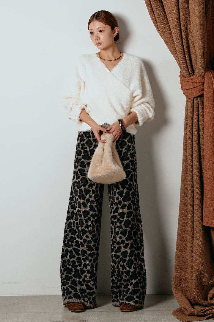 [SET]シャギーカシュクールニットトップス+リラックスレオパード柄ニットパンツ(2set)
