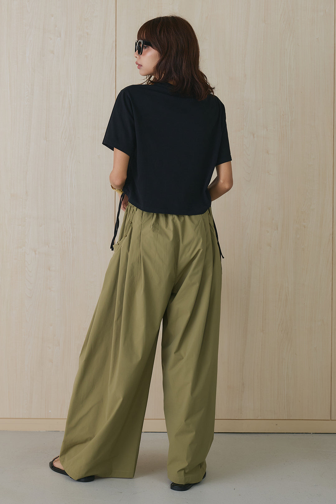 [SET]サイドシャーリングフェードロゴT+スタッズポケット付きリラックスワイドパンツ(2set)