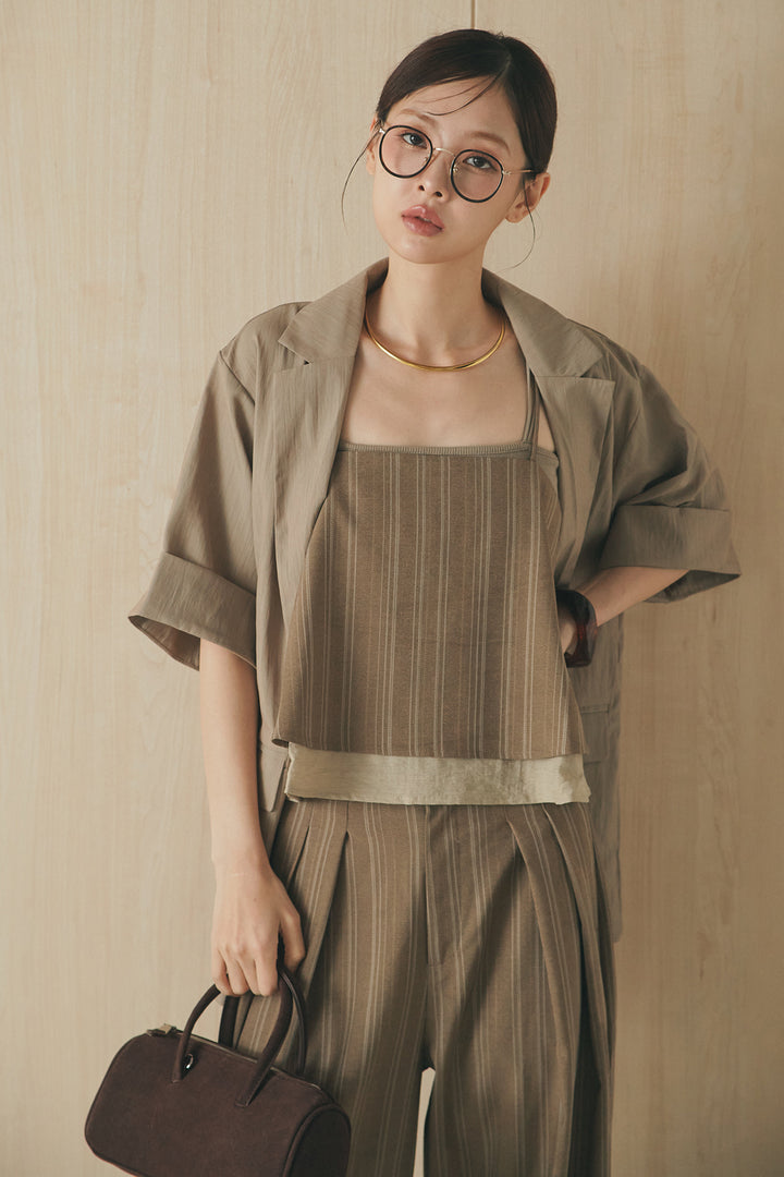 [SET]リネンライクテーラードハーフスリーブジャケット+リネンストライプタックワイドパンツ+リネンストライプレイヤードキャミ(3set)