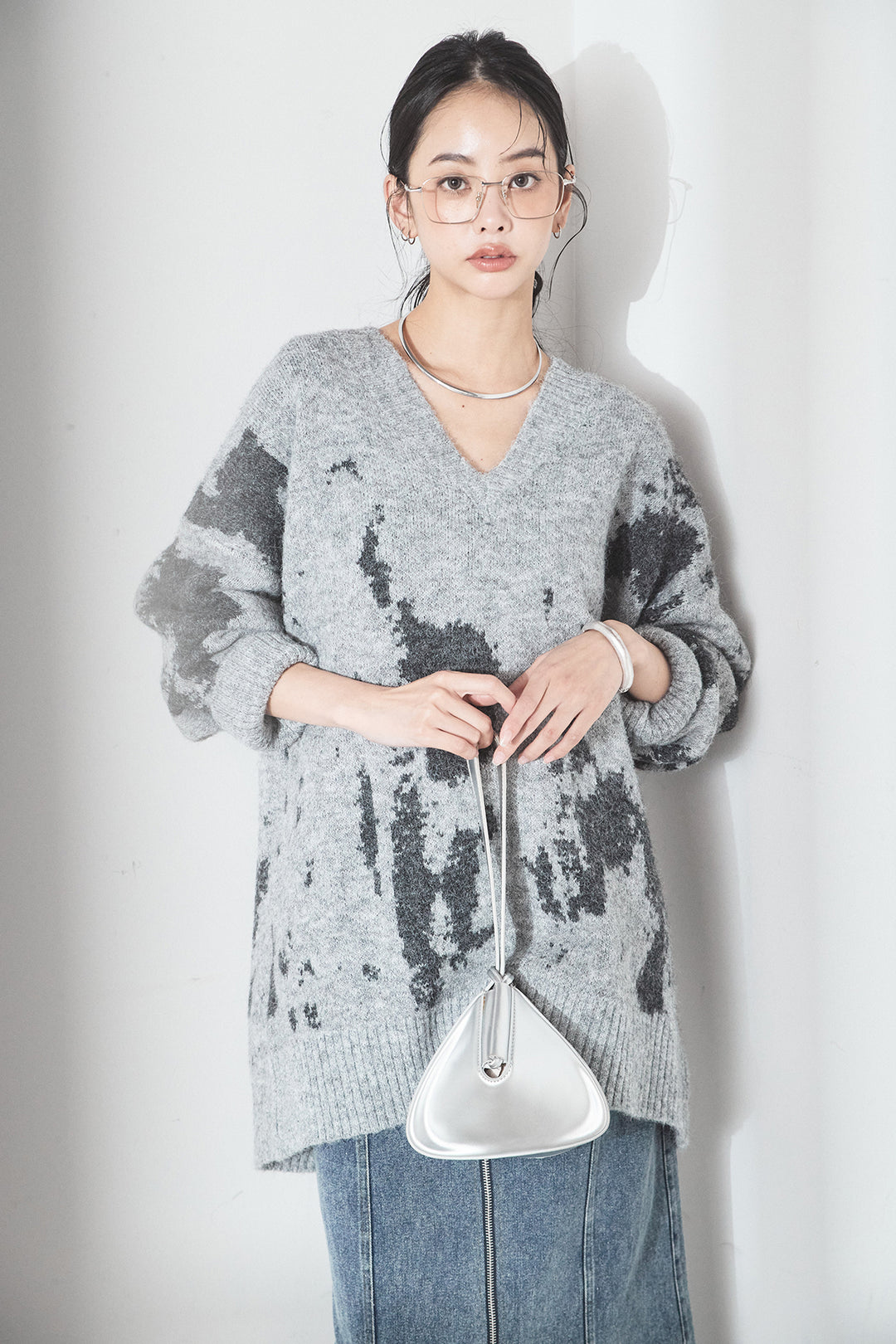 [SET]アブストラクト柄ニットプルオーバー+フロントジップデニムスカート(2set)
