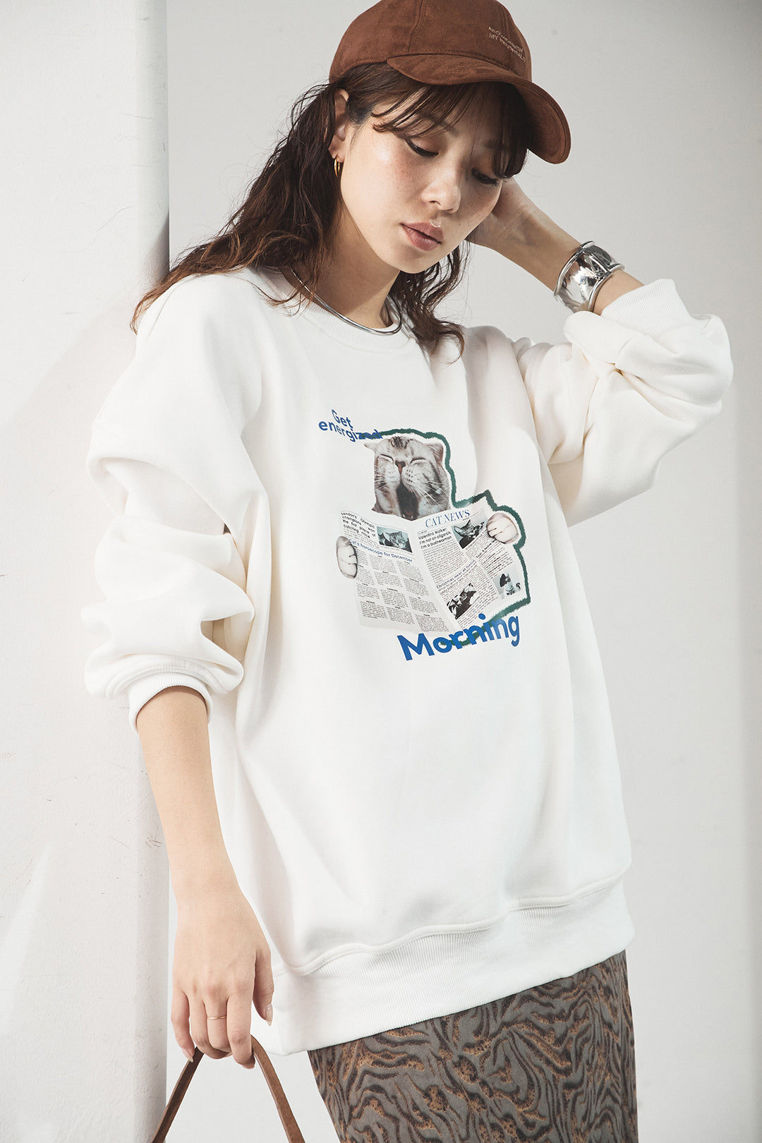 [SET]裏起毛モーニングキャットプリントスウェット+抽象柄ロングスカート(2set)