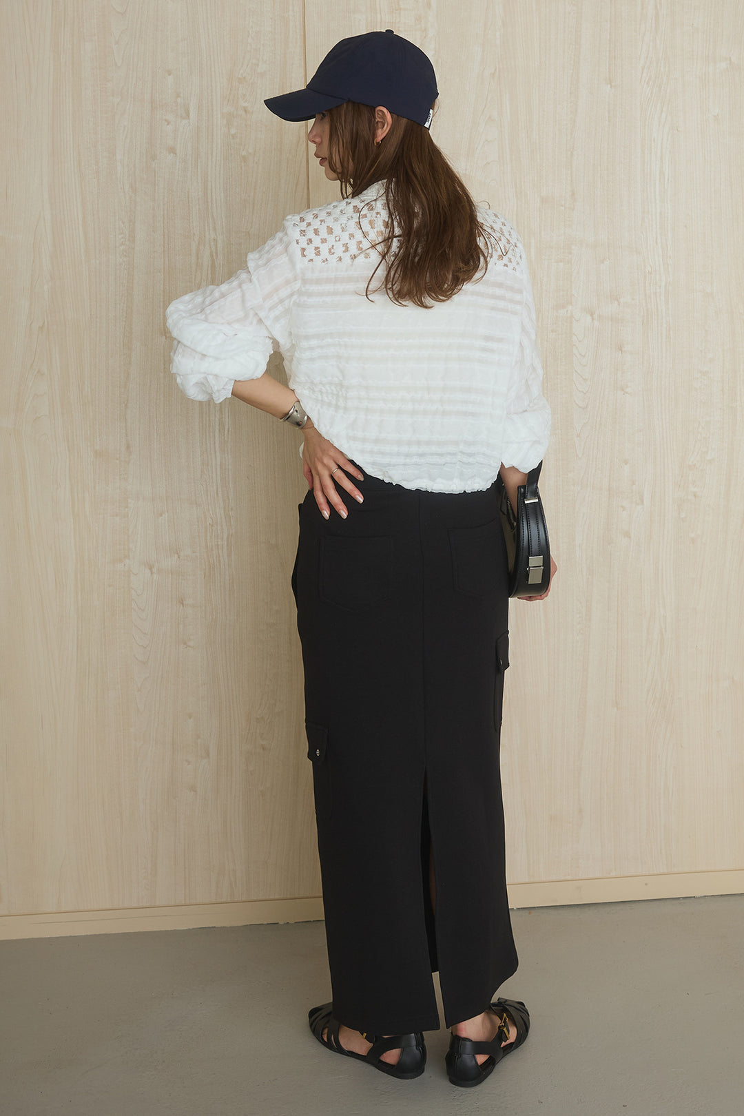 [SET]異素材切替シアーメッシュカーディガン+ドットボタン付きカットタイトスカート(2set)