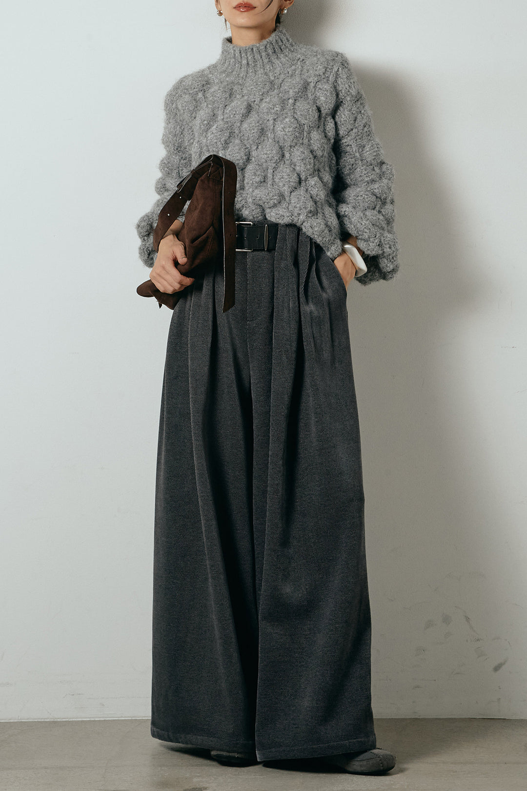 [SET]ボリュームポップコーンニットトップス+ベルトループコーデュロイワイドパンツ(2set)