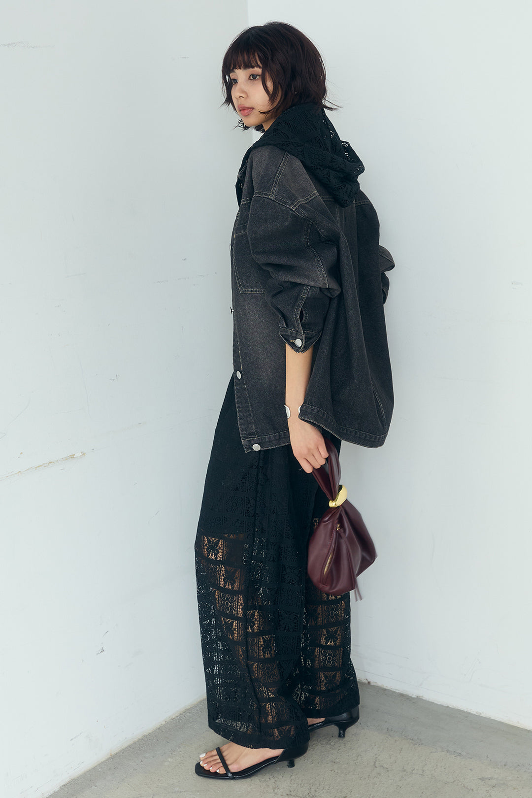 [SET]パッチワークレースショート丈フードシャツ+パッチワークレースイージーパンツ(2set)