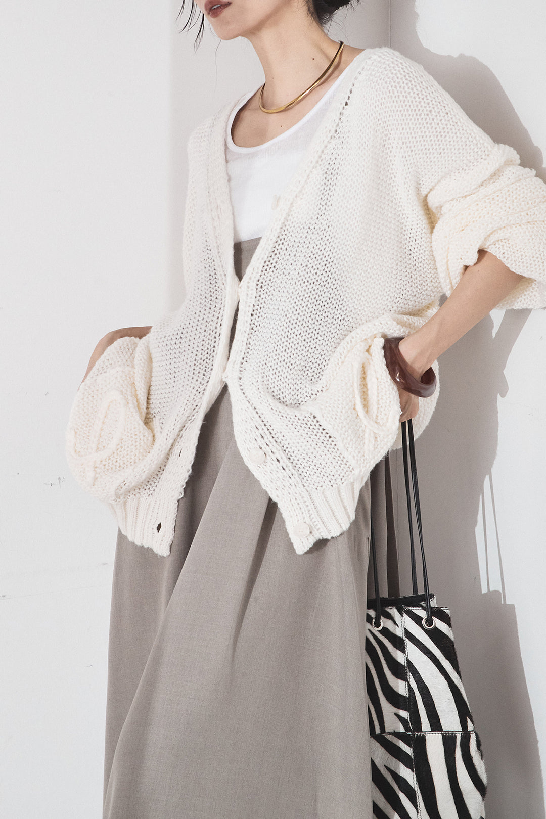 [SET]コード刺繍リラックスニットカーディガン+フレアリラックスキャミワンピース(2set)