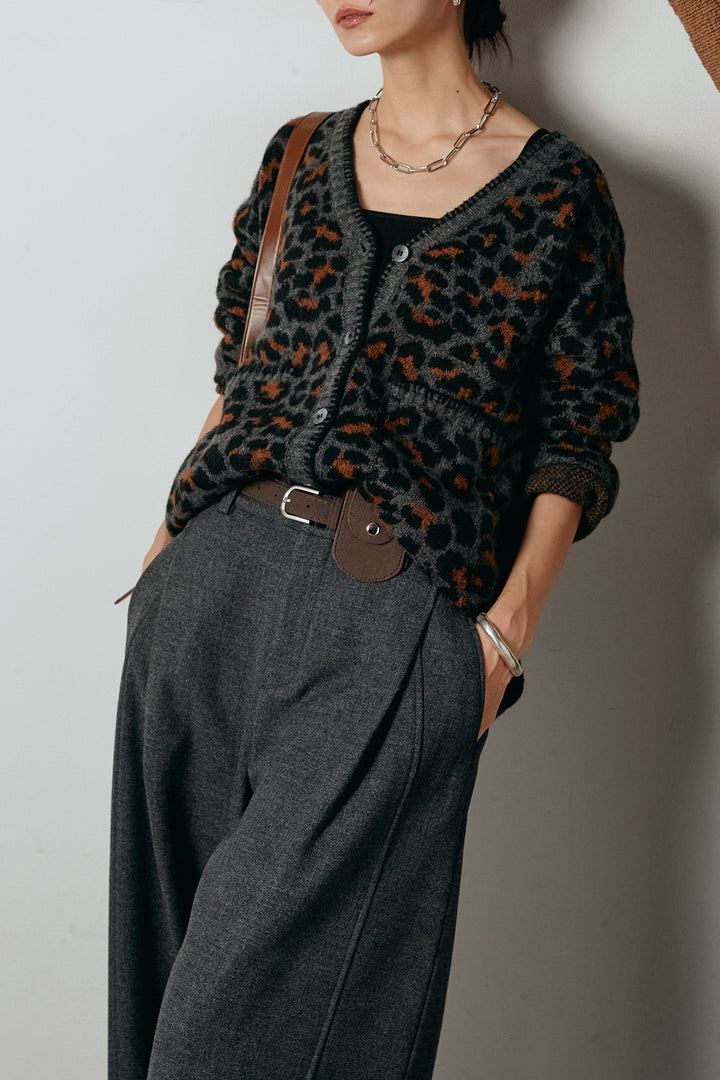 [SET]ステッチデザインレオパードニットカーディガン+ポーチベルト付きカーブパンツ(2set)