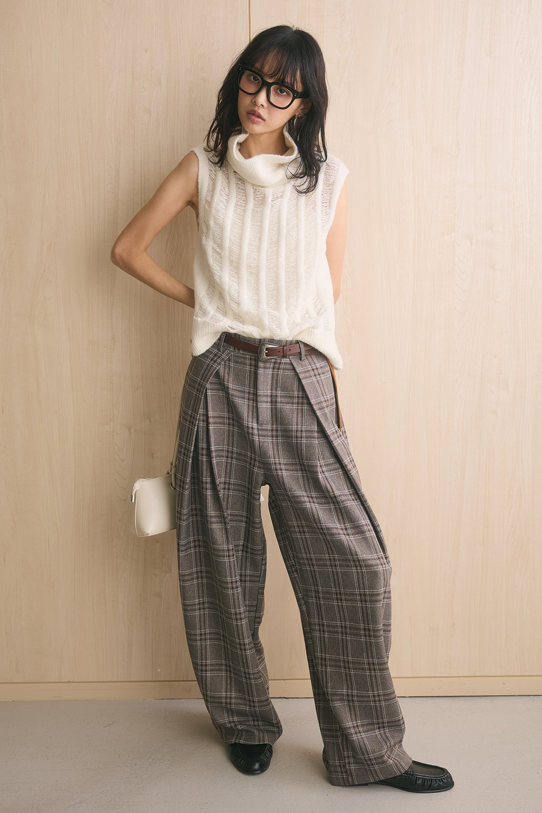 [SET]ハイルーズタートル透かし編みニットベスト+ブリティッシュチェックバレルパンツ(2set)