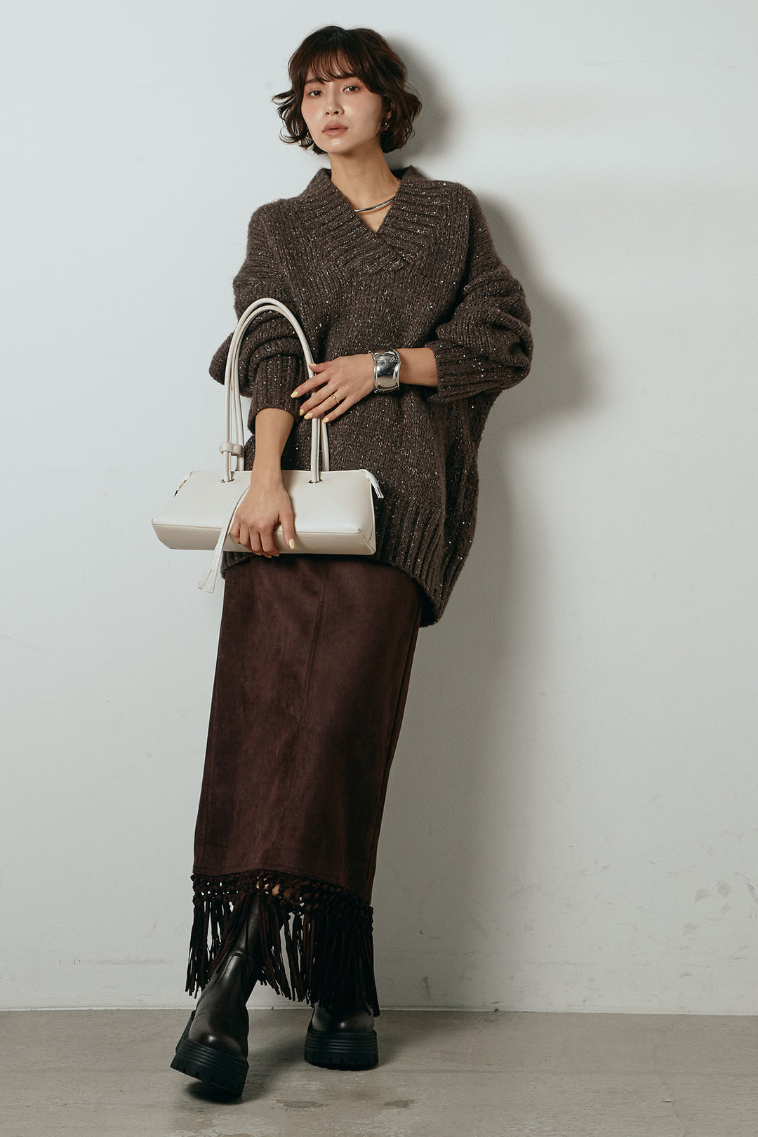 [SET]Vネックラメニットトップス+スウェードライク裾フリンジスカート(2set)