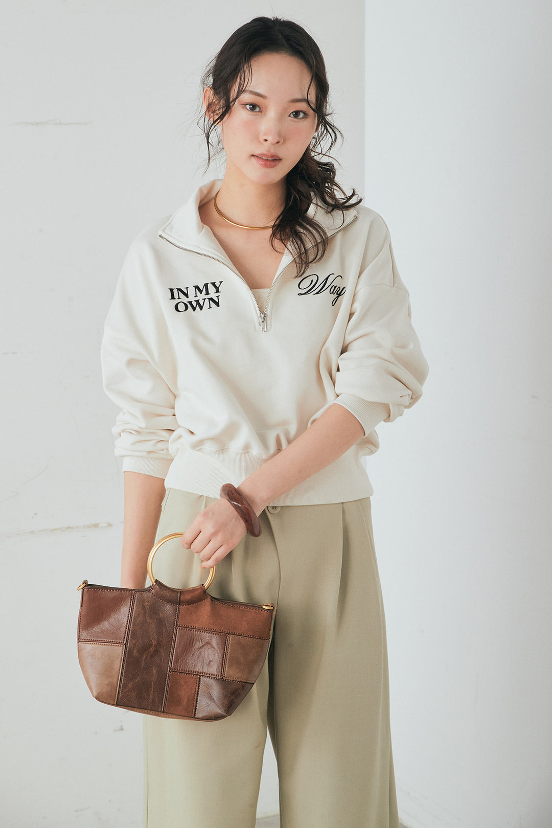 [SET]裏毛ロゴ刺繍ハーフZIPスウェット+斜めボタンタック入りスラックス(2set)