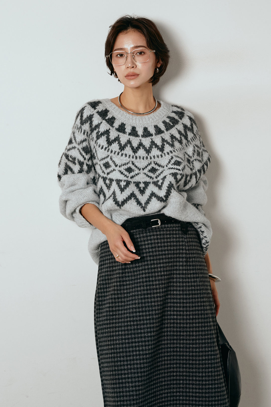 [SET]ノルディック柄Uネックプルオーバー+スエード調ベルト付きチェックナロースカート(2set)