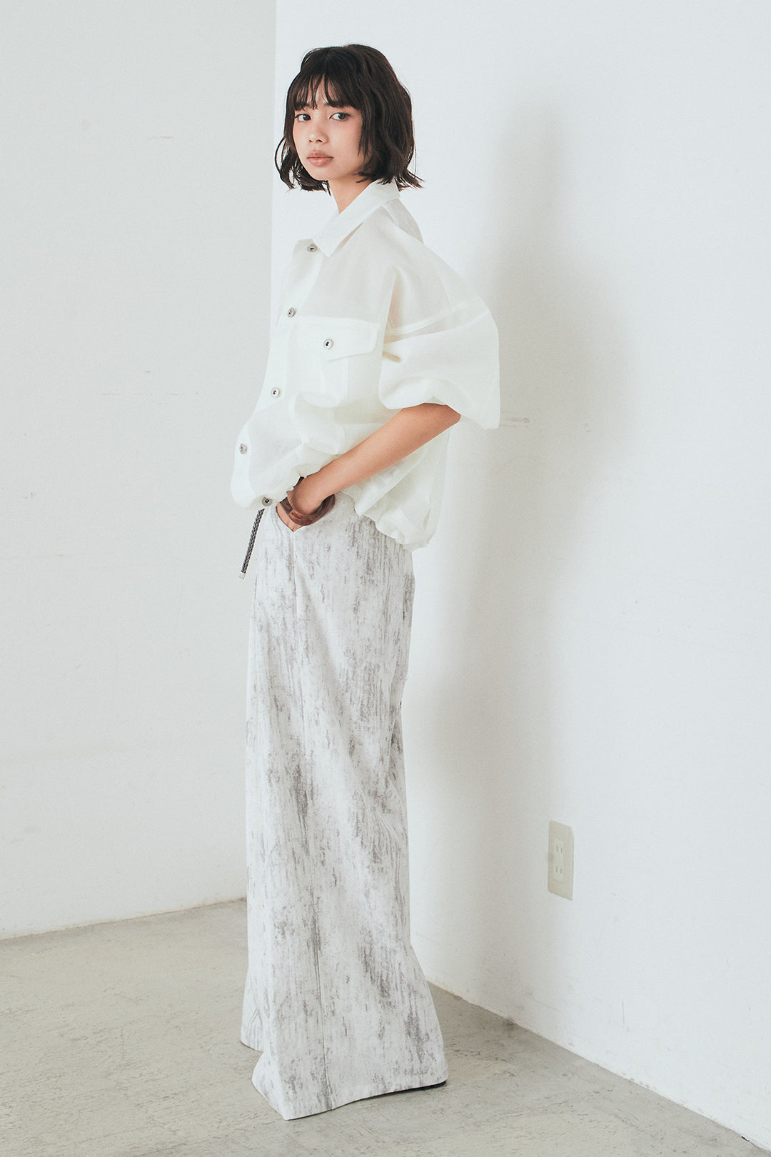 [SET]シアーダンボールサイドドロストジャケット+紐ベルト付きかすれ柄ワイドスラックス(2set)