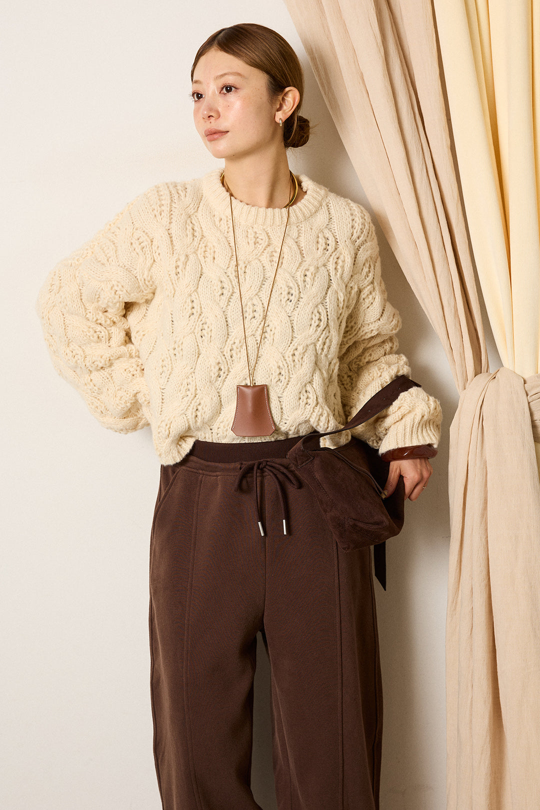 [SET]ケーブルリラックスショートニット+スウェットワイドカーブパンツ(2set)