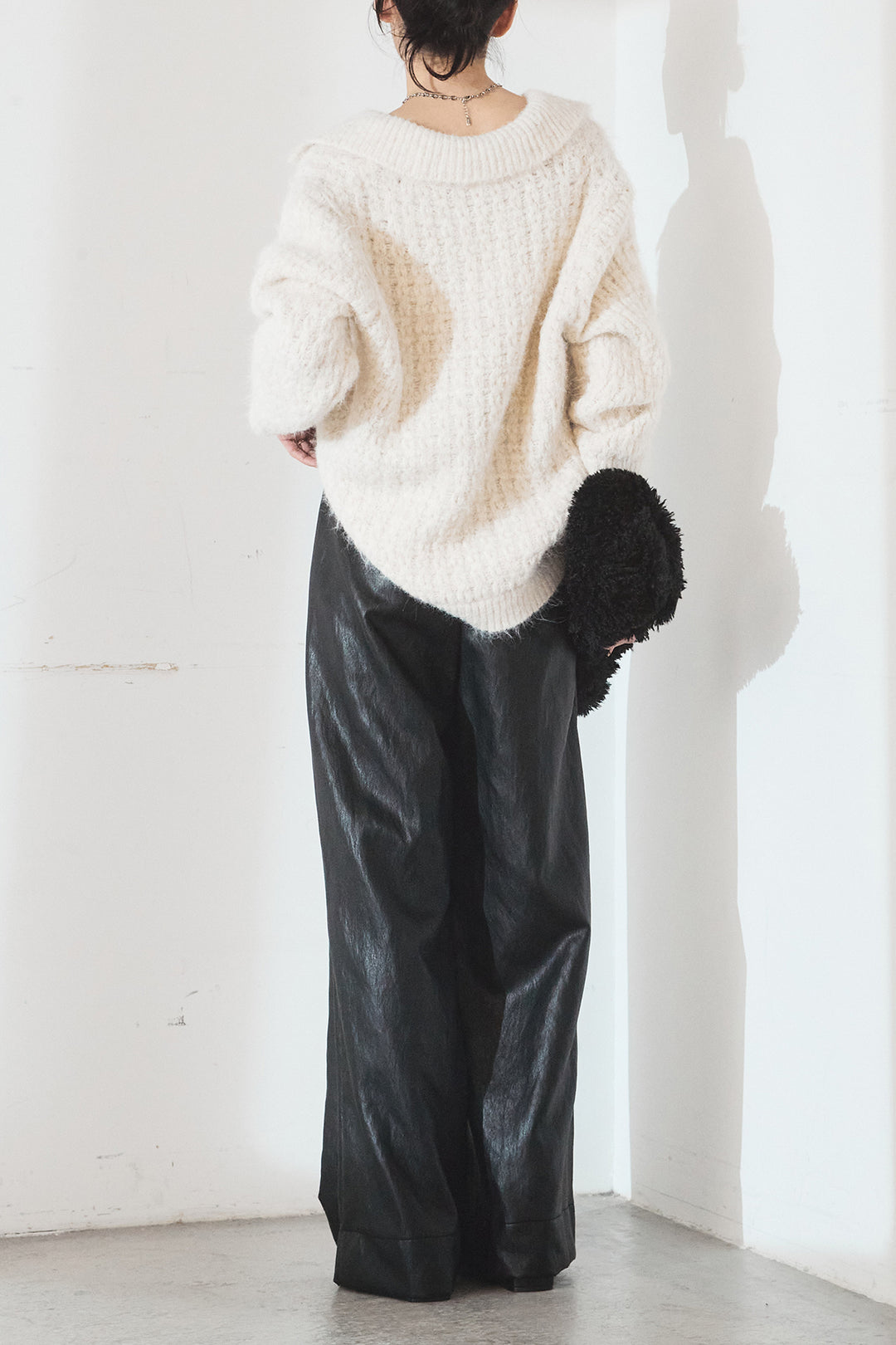 [SET]襟付きVネックニットトップス+ベルト付きレザーライクタックパンツ(2set)