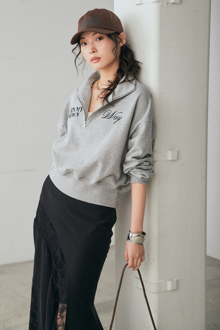 [SET]裏毛ロゴ刺繍ハーフZIPスウェット+刺繍レースデザインサテンスカート(2set)