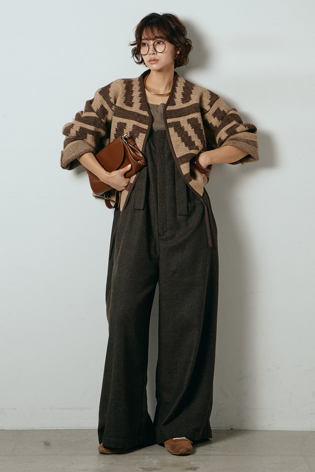 [SET]ノーカラー幾何学模様アウター+ウール混フランネルワイドサロペット(2set)