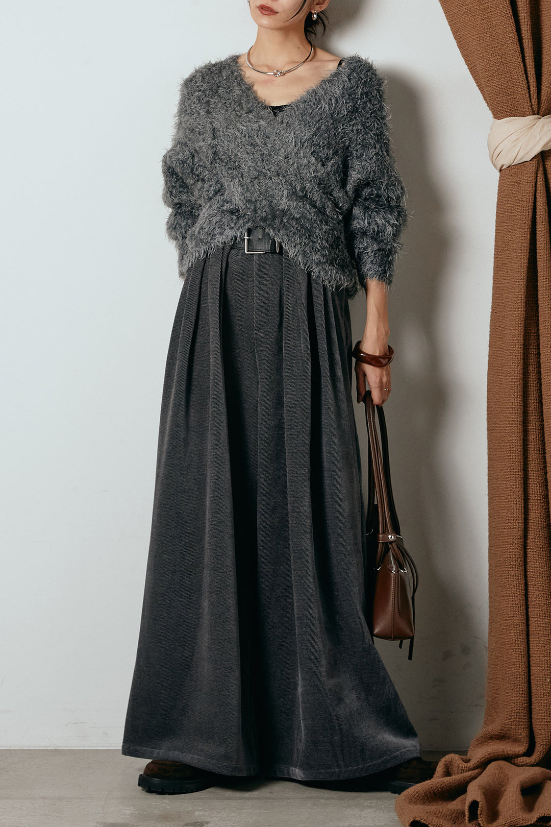 [SET]シャギークロスニットトップス+ベルトループコーデュロイワイドパンツ(2set)