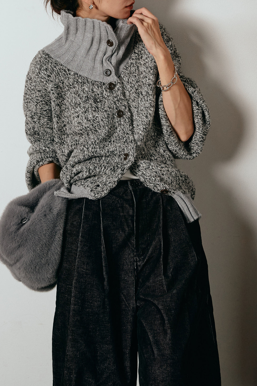 [SET]ハイネックミックスニットカーディガン+フロントタック入りコーデュロイパンツ(2set)