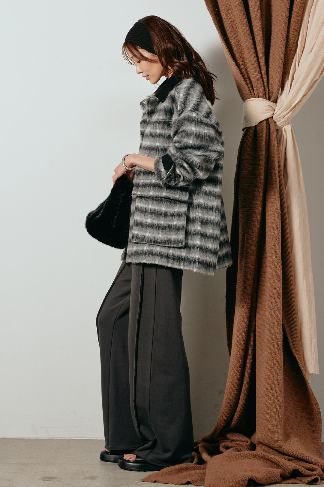 [SET]チェックシャギーミドルカバーオール+フロントラインデザインワイドスウェットパンツ(2set)