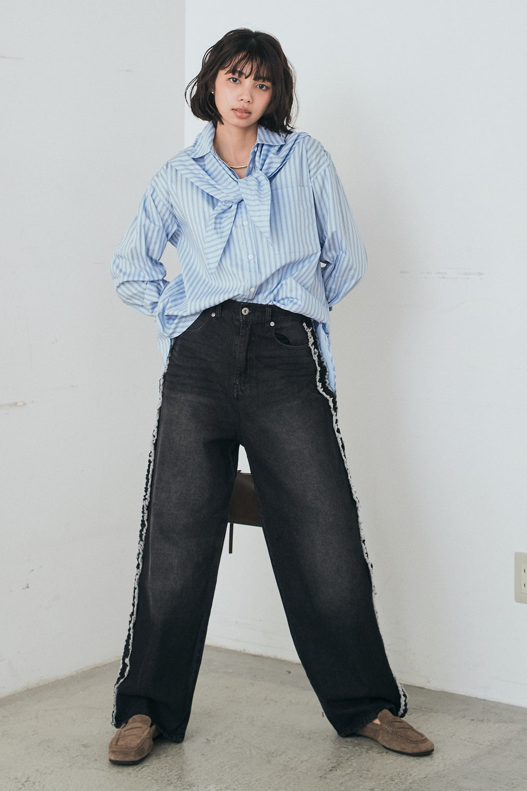[SET]ランダムストライプスカーフ付きシャツ+デニムサイドフリルパンツ(2set)