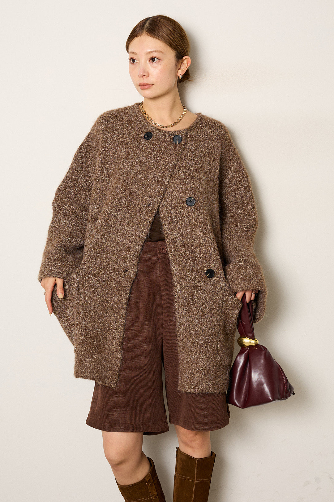 [SET]アシンメトリーボタンニットカーディガン+リラックスコーデュロイハーフパンツ(2set)