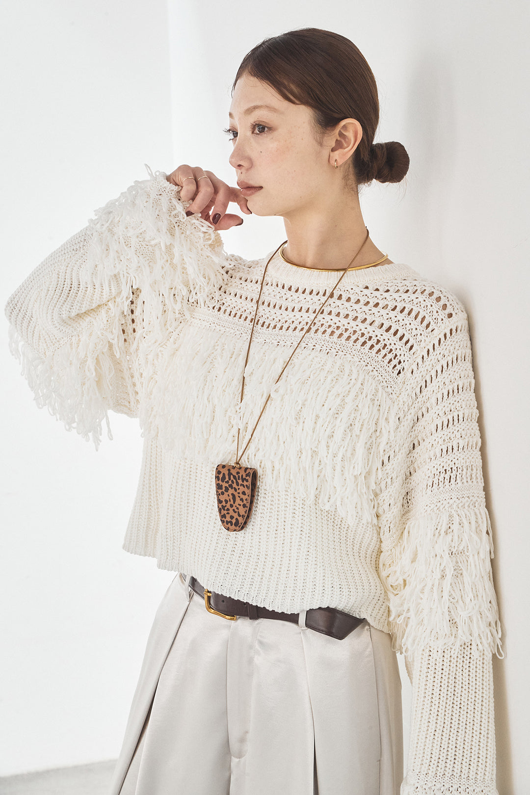 [SET]メッシュフリンジ切り替えプルオーバー+サテンタックワイドパンツ(2set)