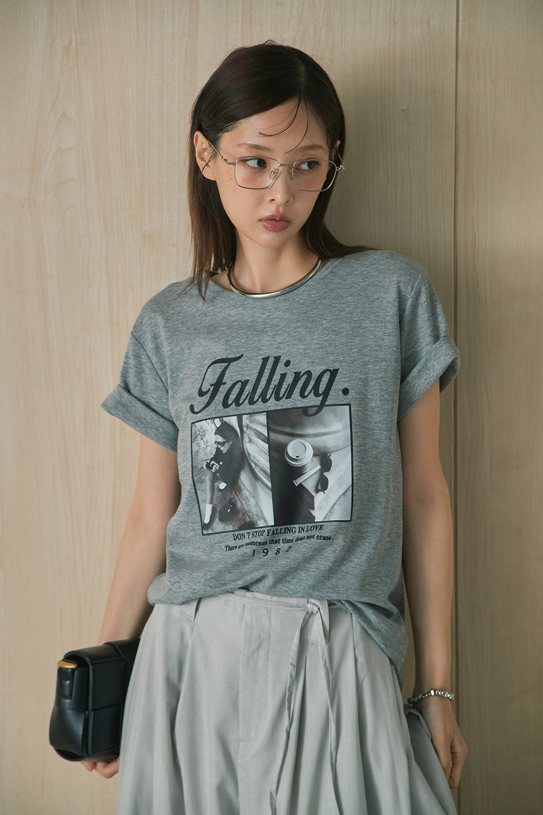 [SET]モノトーンフォトグラフィックT+ウエスト紐付きツータックボリュームカーブパンツ(2set)