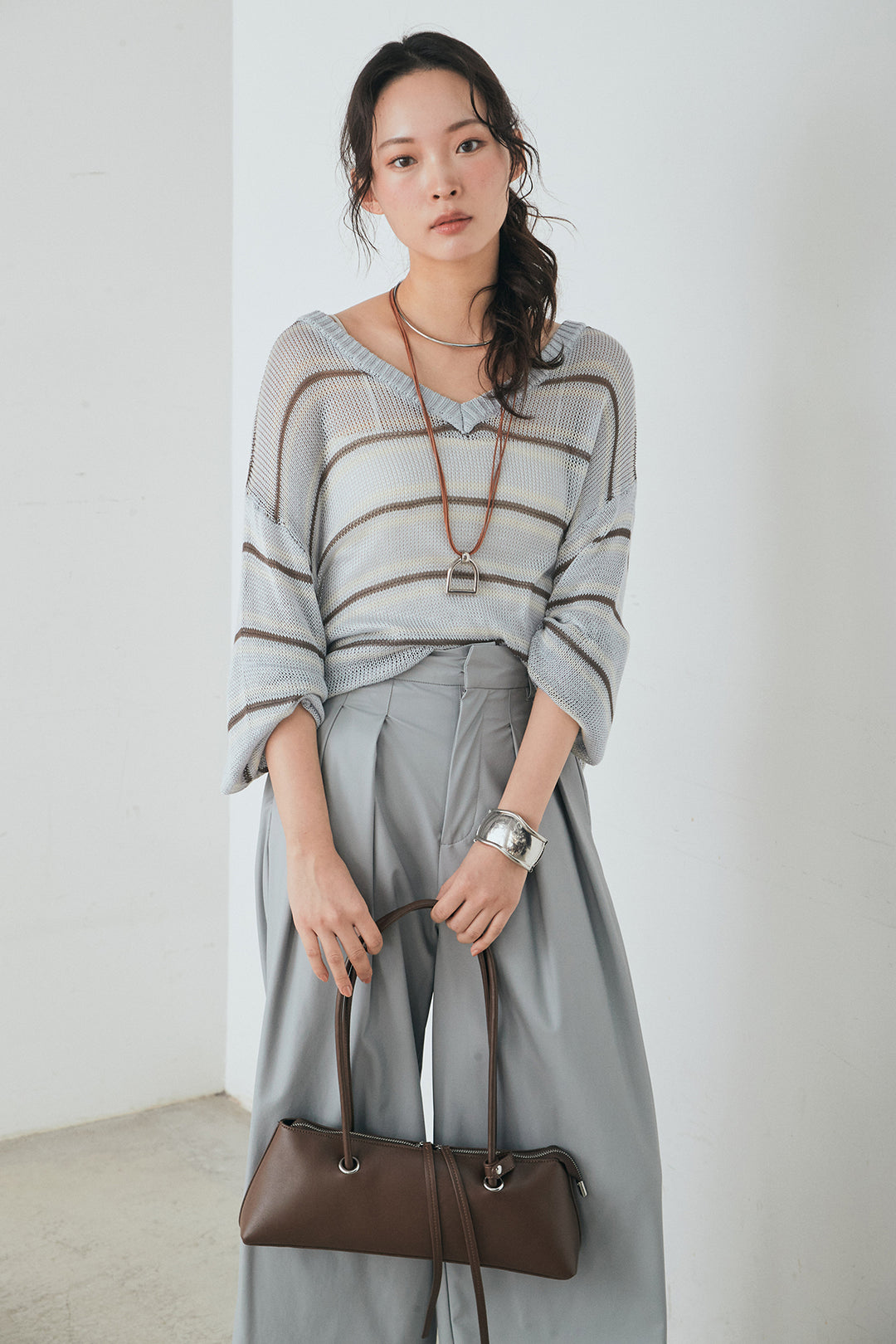 [SET]綿タッチVネックボーダートップス+ウォッシャブルエコレザータックパンツ(2set)