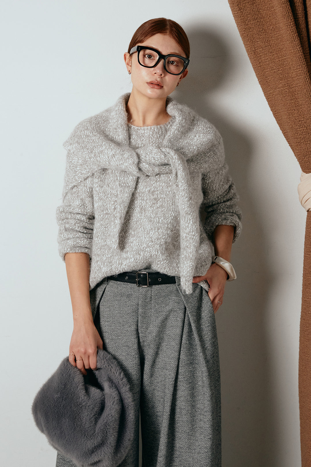 [SET]スカーフ付きミックスニットトップス+細ベルト付き起毛タックワイドパンツ(2set)