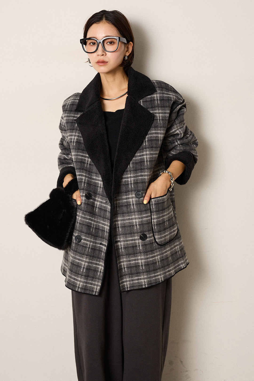 [SET]裏地ボアタータンチェック柄ミディアムコート+裏起毛スウェットワイドパンツ(2set)