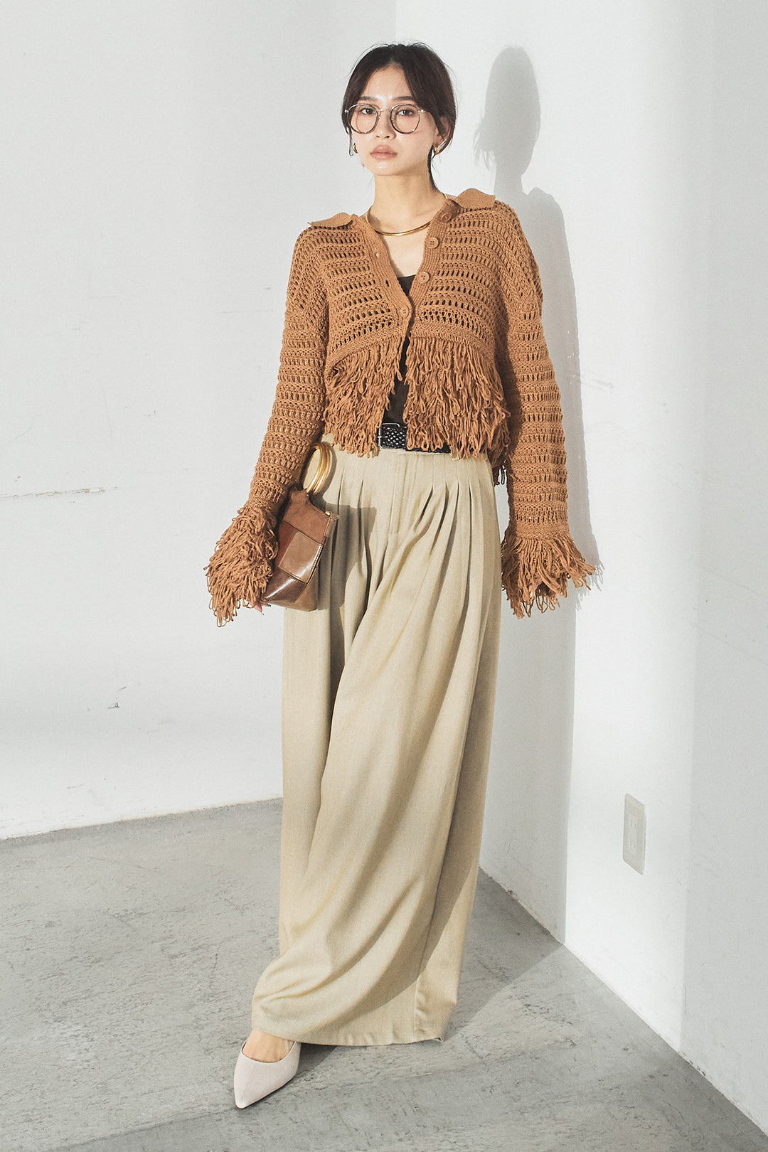 [SET]メッシュフリンジカーディガン+編みベルト付きウエストタックワイドパンツ(2set)
