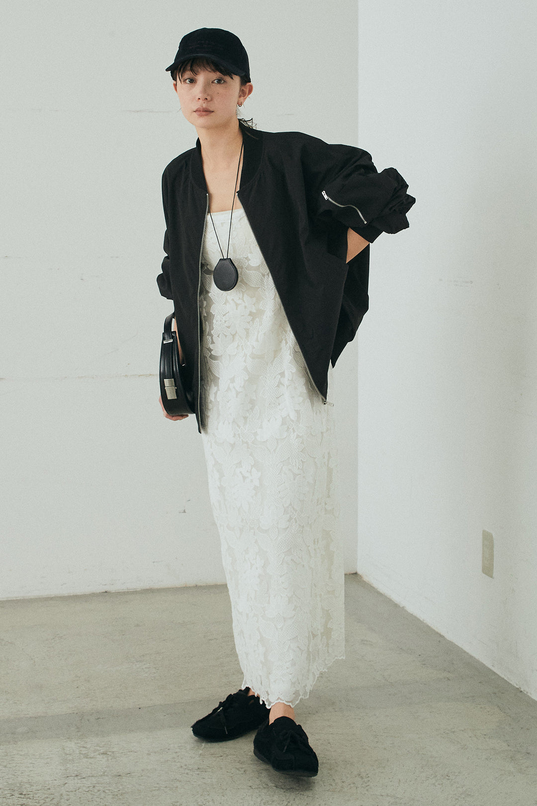 [SET]袖シャーリングオーバーサイズMA1+総レースキャミワンピース(2set)