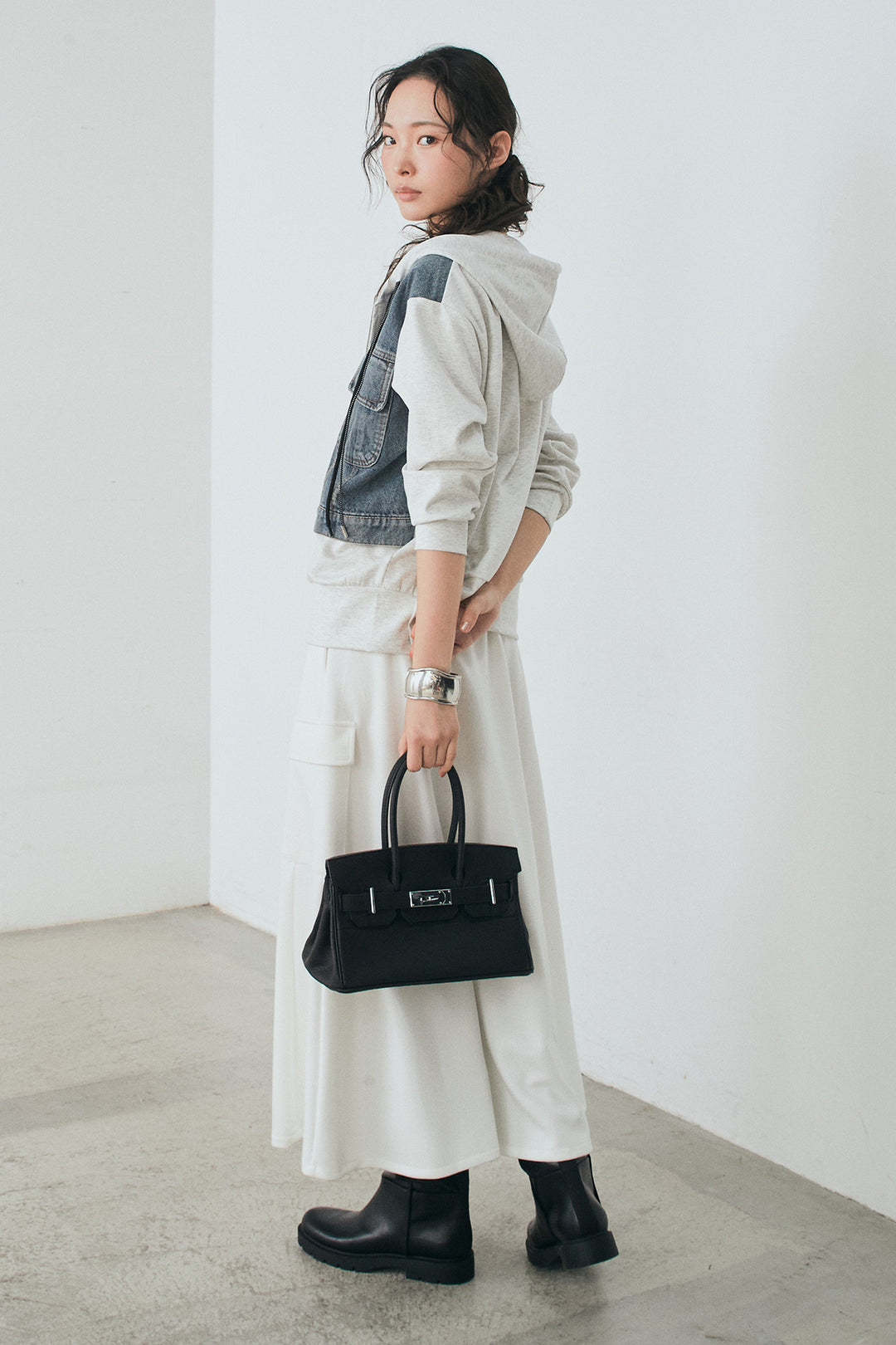 [SET]デニム切替ポンチダブルジップパーカー+リラックススウェットスカート(2set)