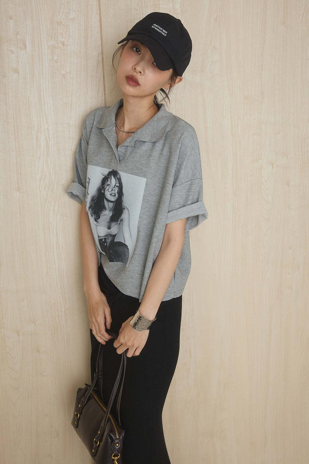 [SET]グラフィックポロTシャツ+フロントツイストデザインタイトスカート(2set)
